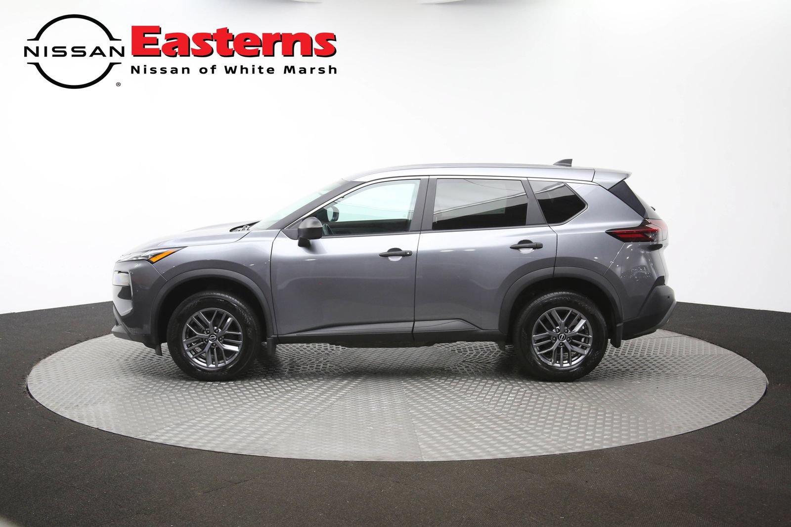 Used 2023 Nissan Rogue S AWD/4WD image 58