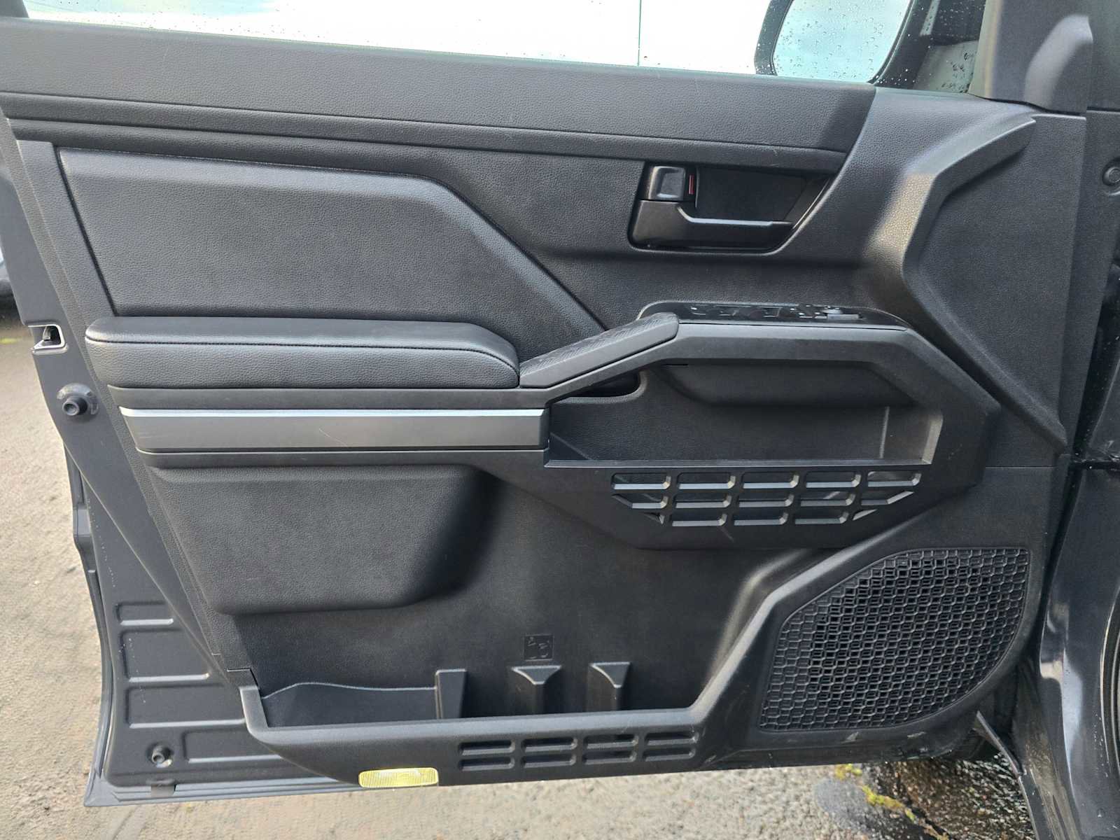 Certified 2025 Toyota Tacoma SR5 w/ SR5 Upgrade Package image 24