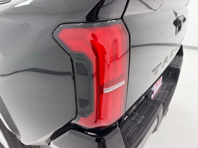 Used 2025 Toyota Tacoma SR5 image 35