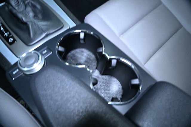 Used 2008 Mercedes-Benz C 300 Sedan image 26