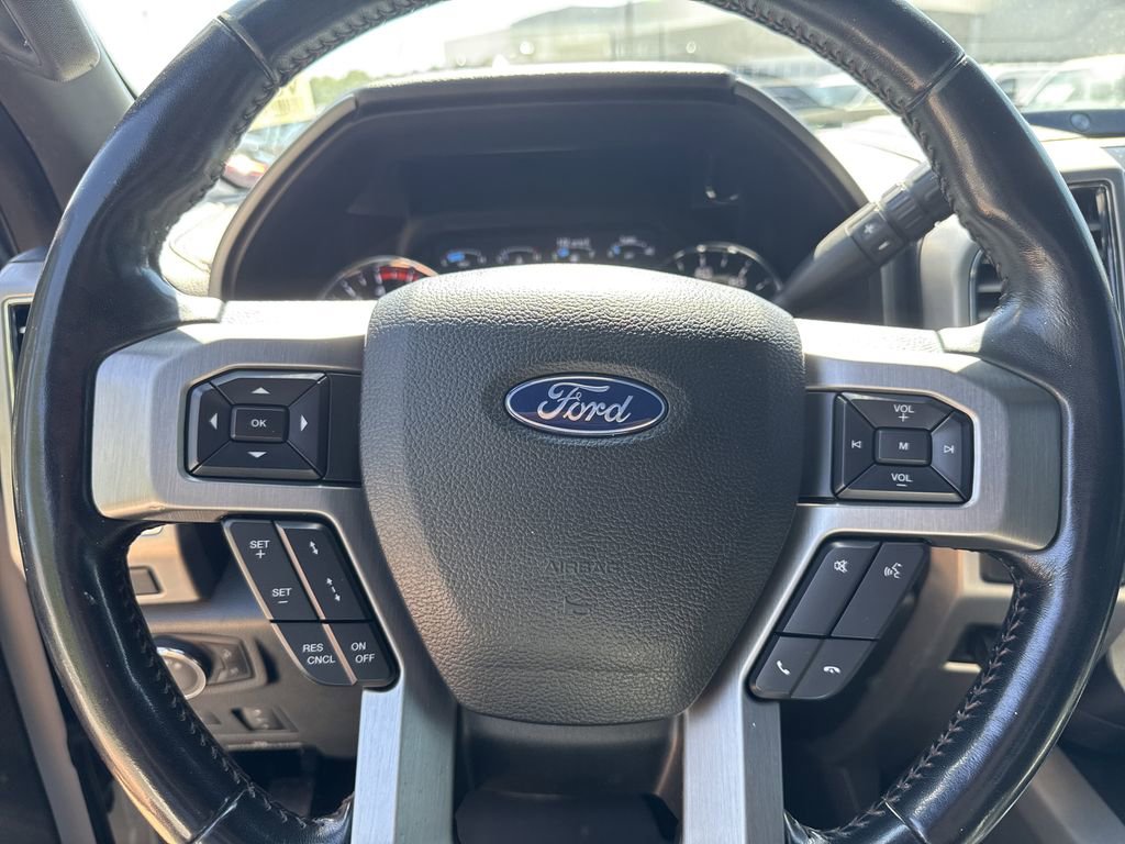 Used 2019 Ford F250 Platinum w/ Platinum Ultimate Package AWD/4WD image 23
