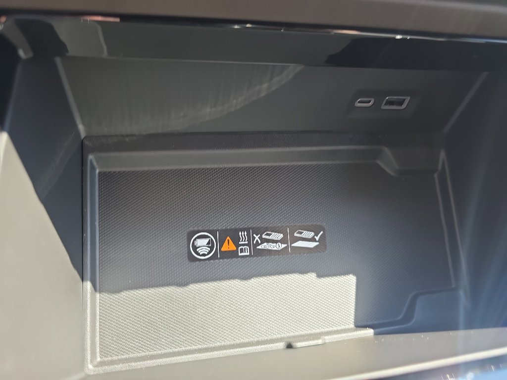 New 2026 GMC Yukon Elevation w/ LPO, Floor Liner Package image 30