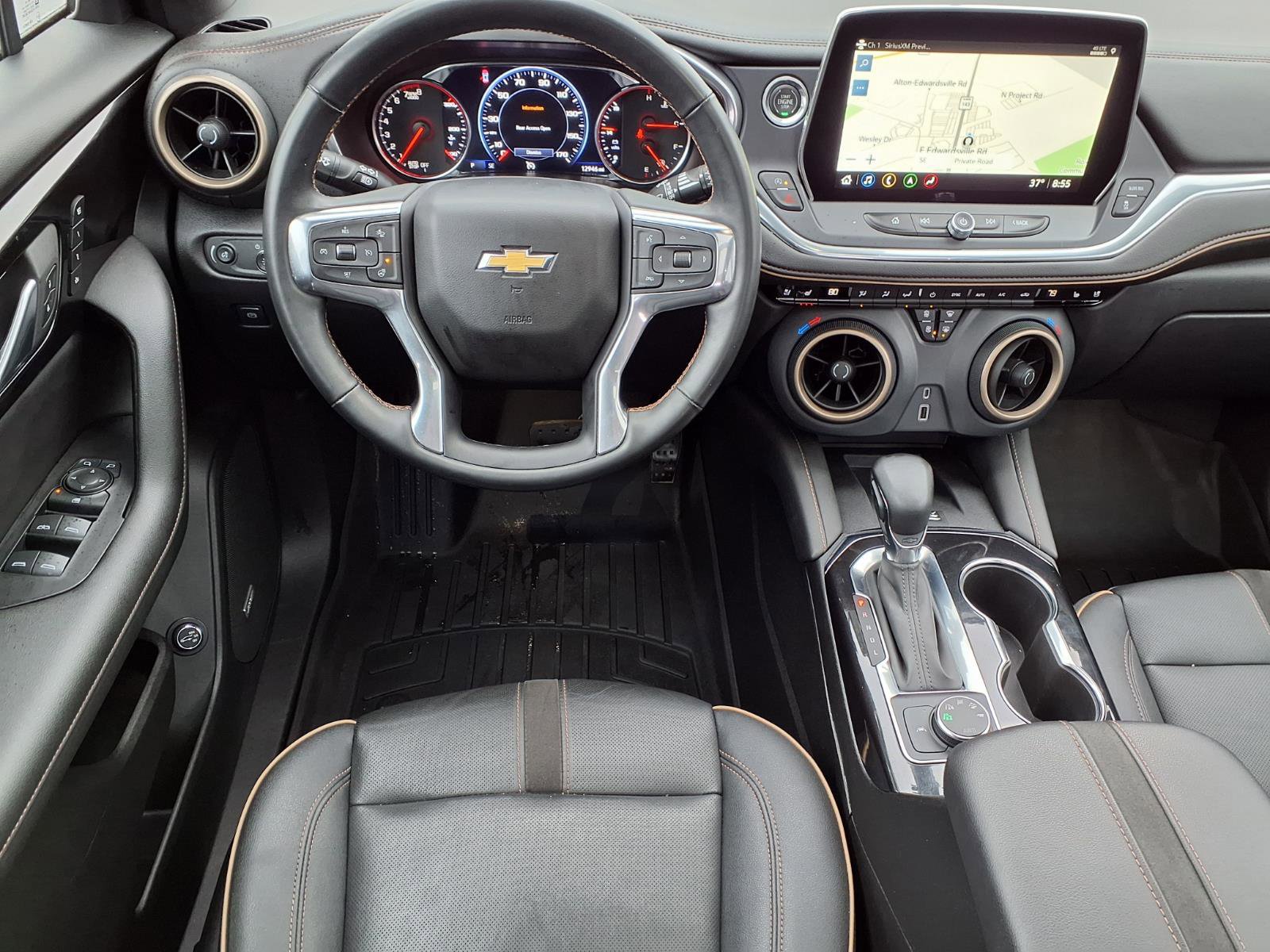 Used 2023 Chevrolet Blazer Premier w/ Driver Confidence II Package image 3