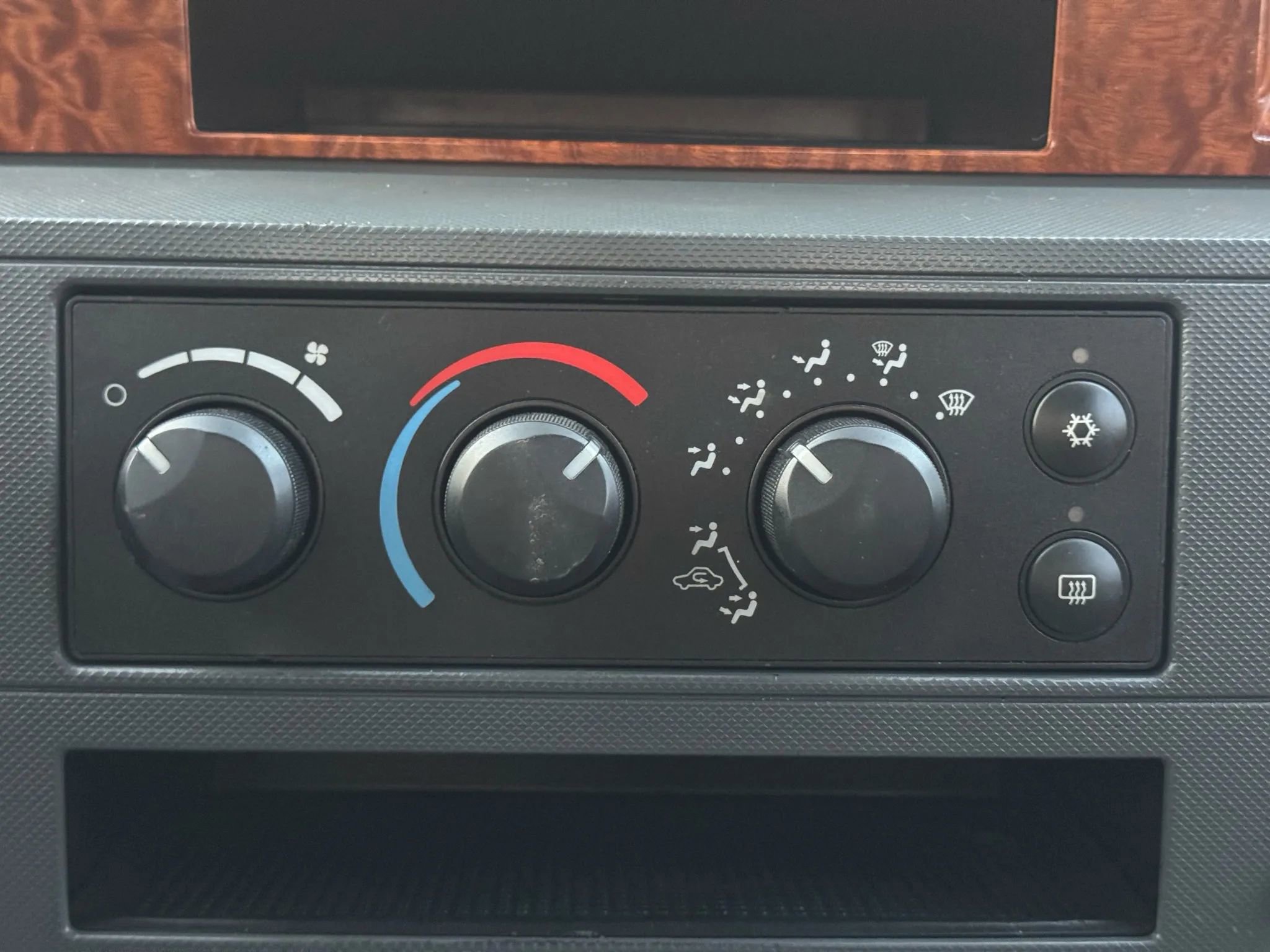 Used 2006 Dodge Ram 1500 Truck SLT w/ Trailer Tow Group image 29