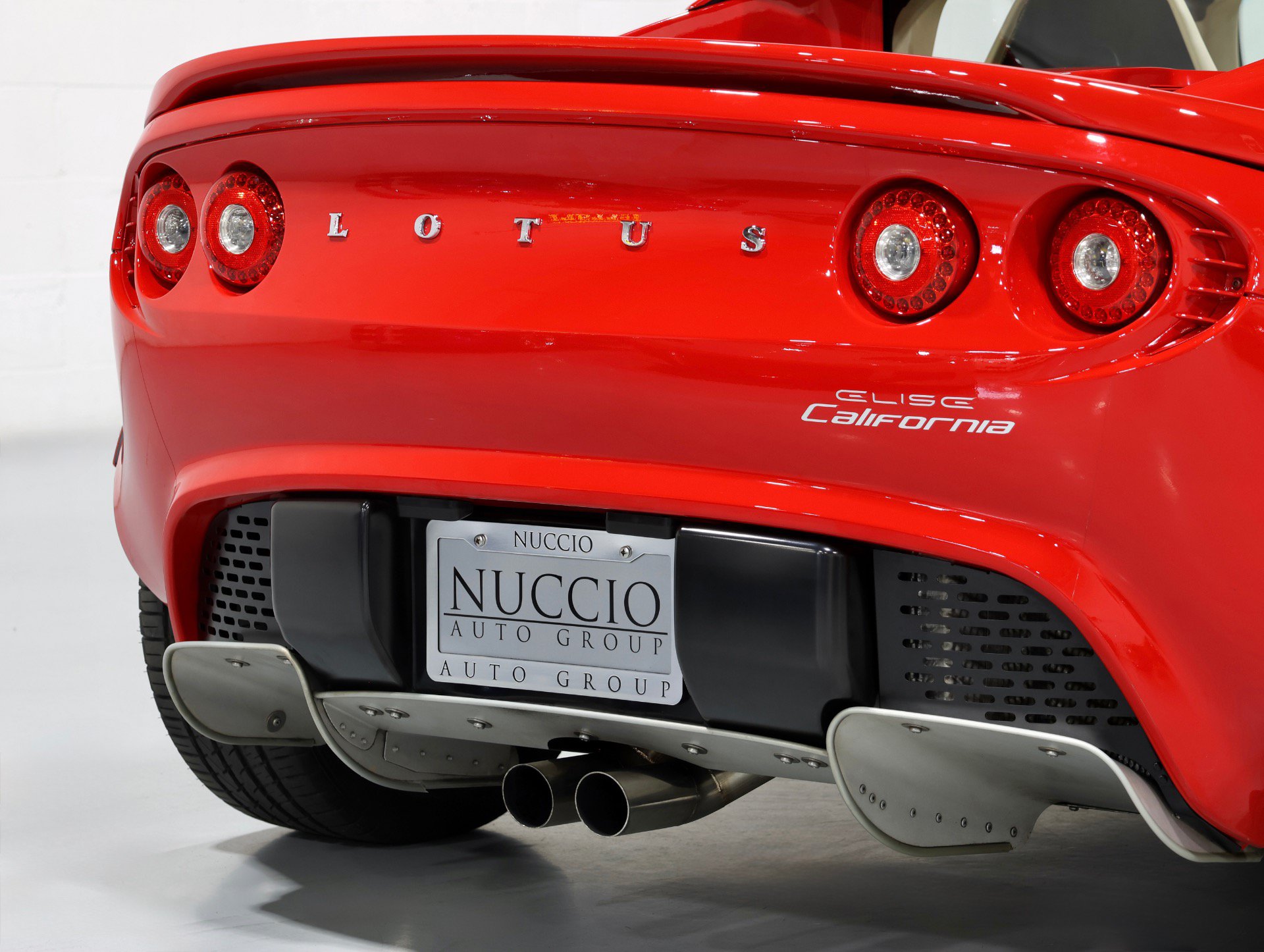 Used 2008 Lotus Elise RWD image 15