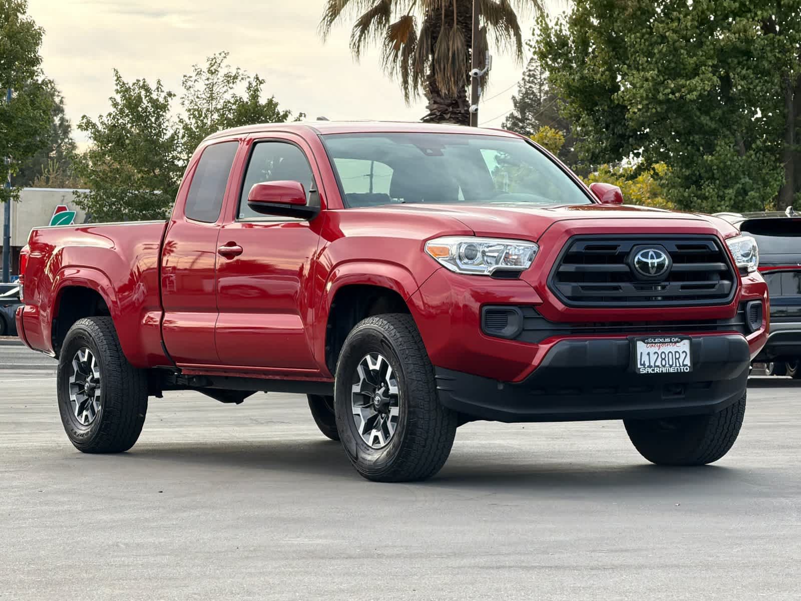 Used 2019 Toyota Tacoma SR w/ SR Convenience Package RWD image 5