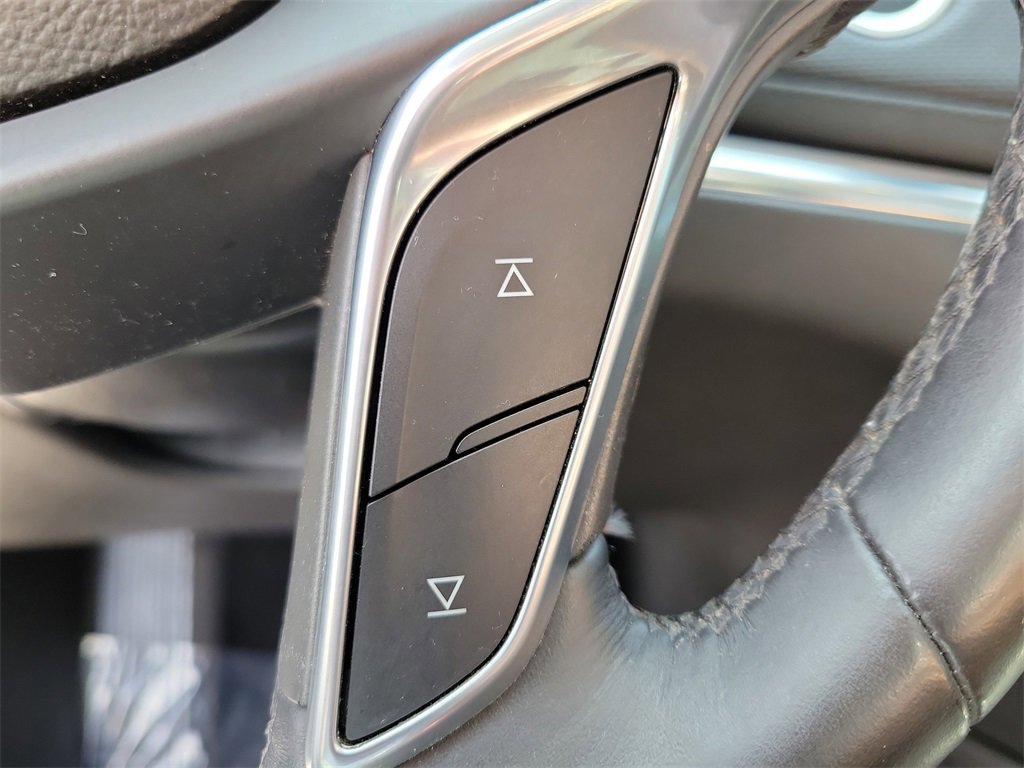 Used 2017 Cadillac XT5 Luxury image 27