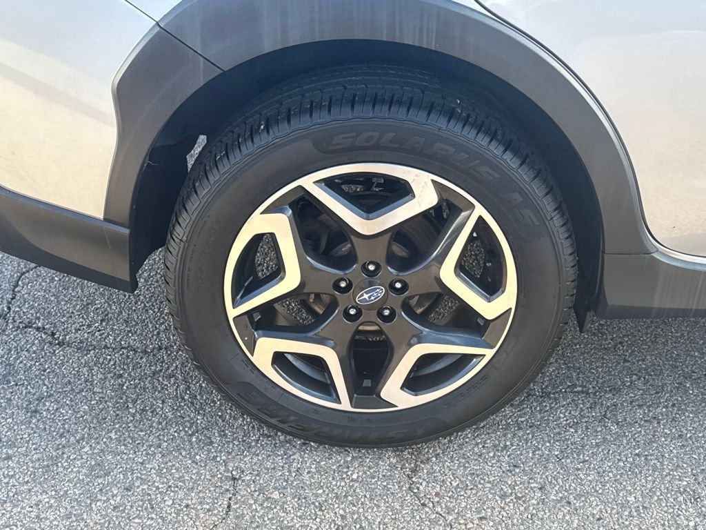 Used 2019 Subaru Crosstrek 2.0i Limited w/ Moonroof Package w/Navigation image 40