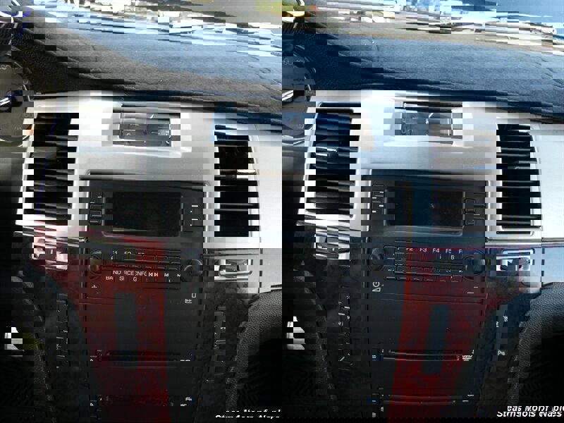 Used 2007 Cadillac Escalade EXT EXT w/ Climate Package image 28