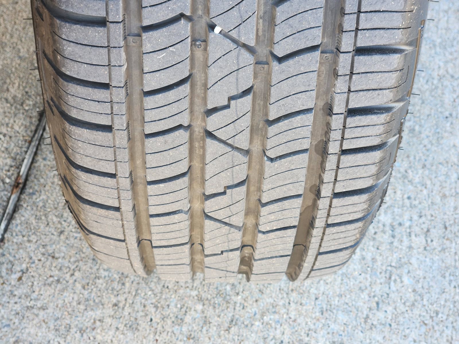 Used 2020 Ford Explorer 2WD image 15