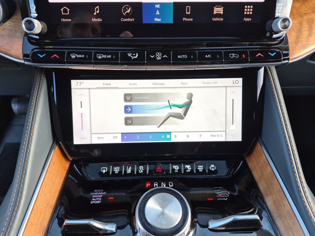 Used 2022 Jeep Grand Wagoneer Series III w/ Rear Seat Video Group 1 AWD/4WD image 24