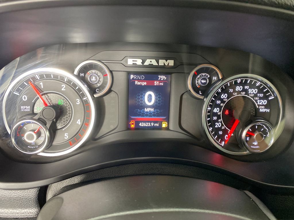 Used 2024 RAM 3500 Big Horn image 17