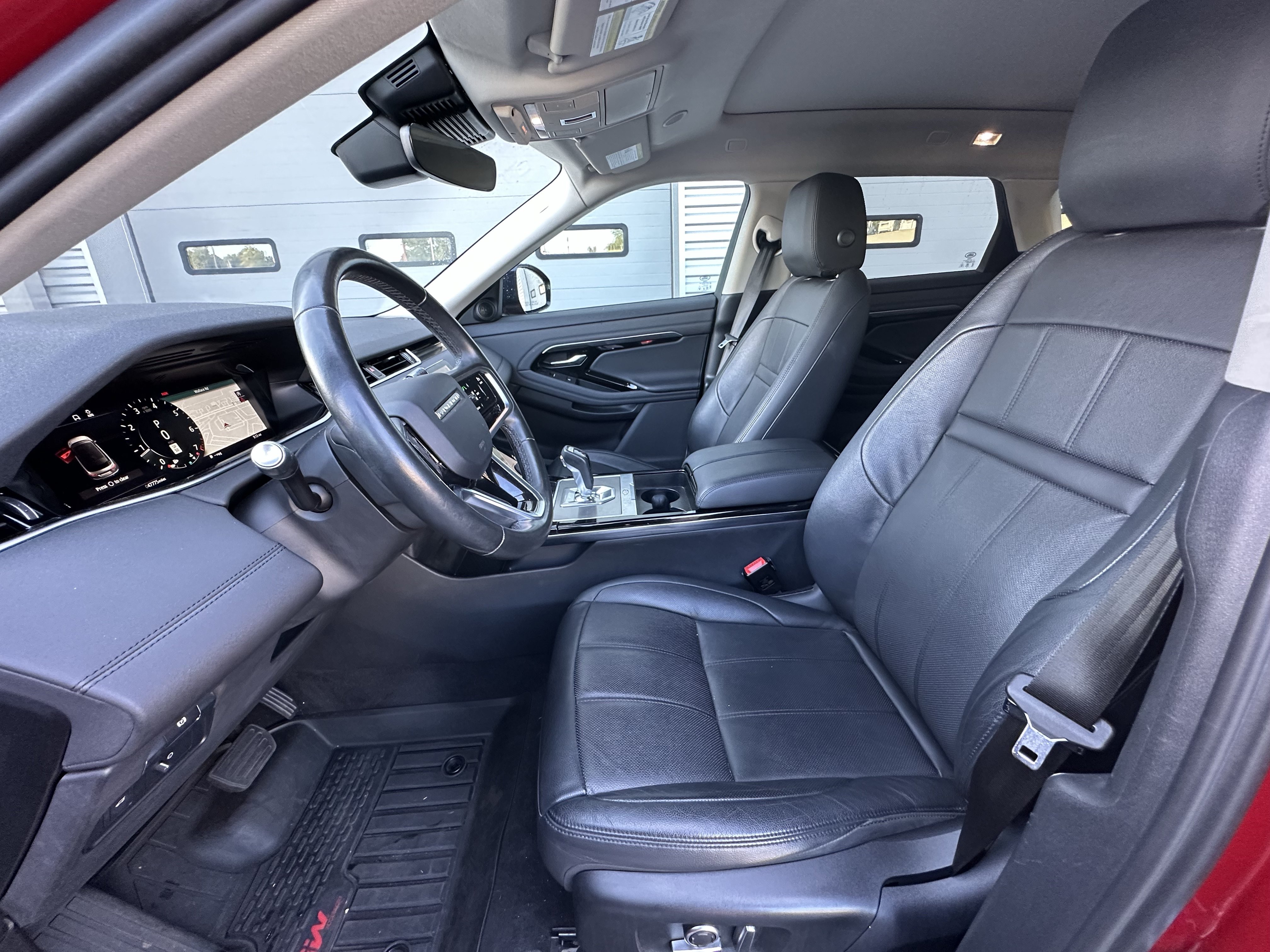 Certified 2022 Land Rover Range Rover Evoque SE AWD/4WD image 18