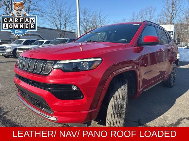 Used 2022 Jeep Compass Limited w/ (RED) Package image 3