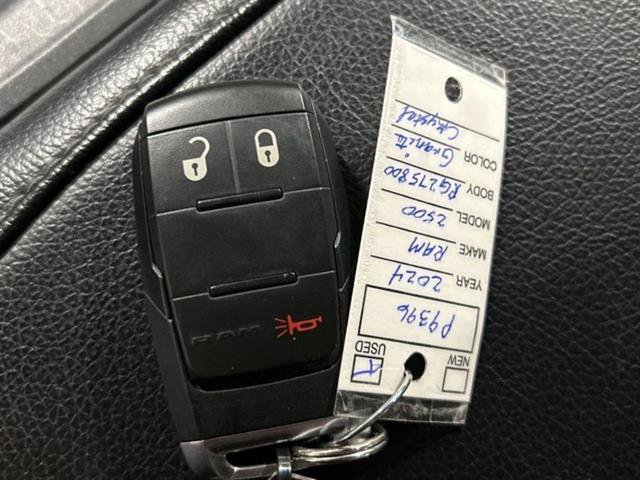 Used 2024 RAM 2500 Big Horn image 31