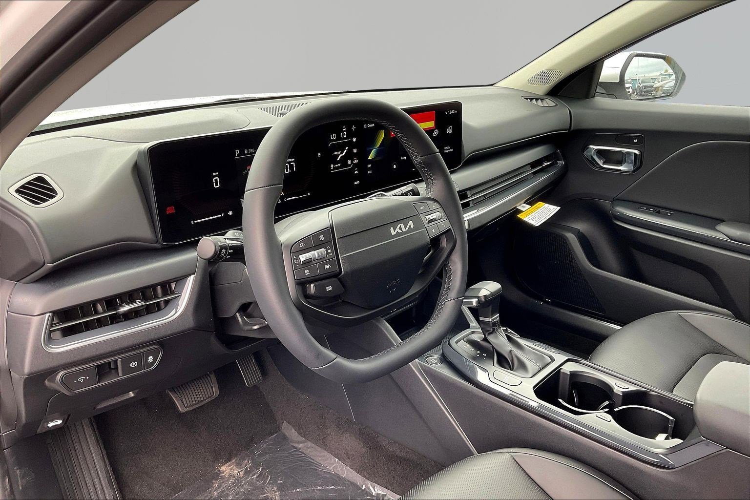 New 2026 Kia K4 EX FWD image 15