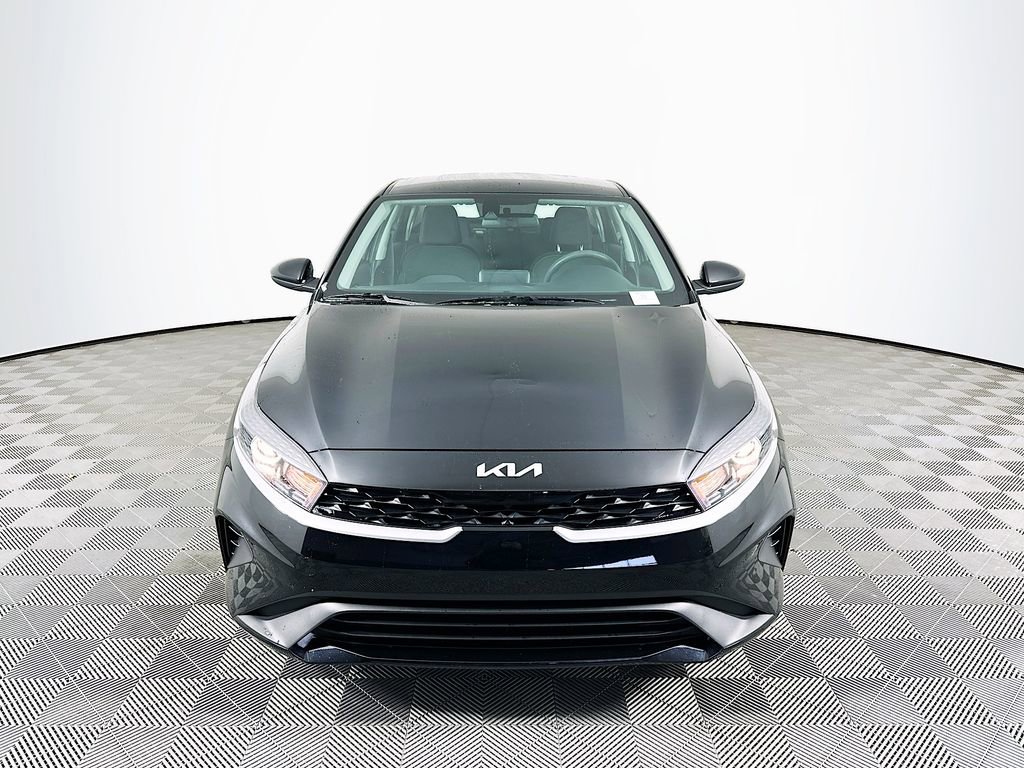 Used 2024 Kia Forte LXS image 4