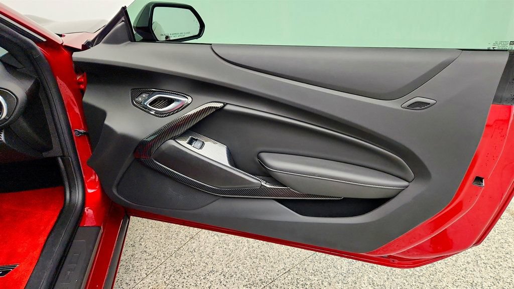 Used 2021 Chevrolet Camaro SS RWD image 25