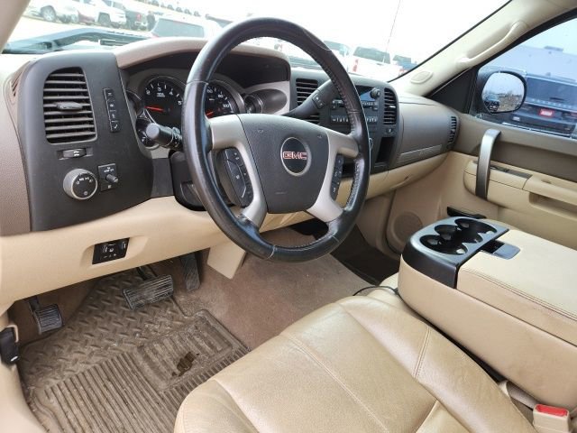 Used 2013 GMC Sierra 1500 SLE w/ Power Tech Package image 9