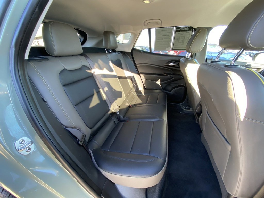 Used 2025 Chevrolet Trax ACTIV w/ Driver Confidence Package image 26