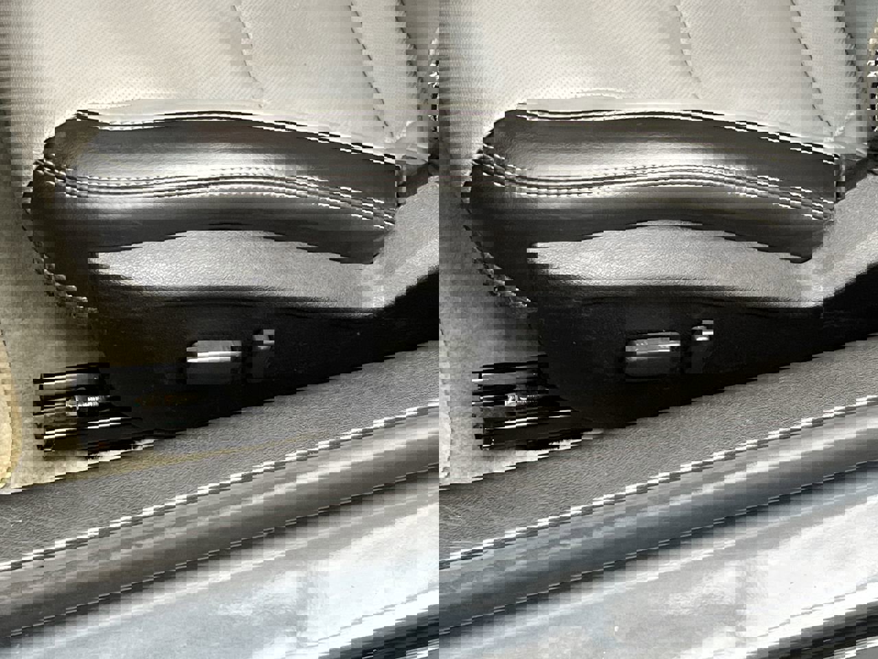 Used 2013 Chevrolet Camaro LT w/ RS Package RWD image 9