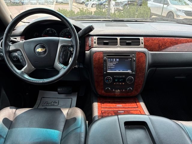 Used 2013 Chevrolet Avalanche LTZ AWD/4WD image 19