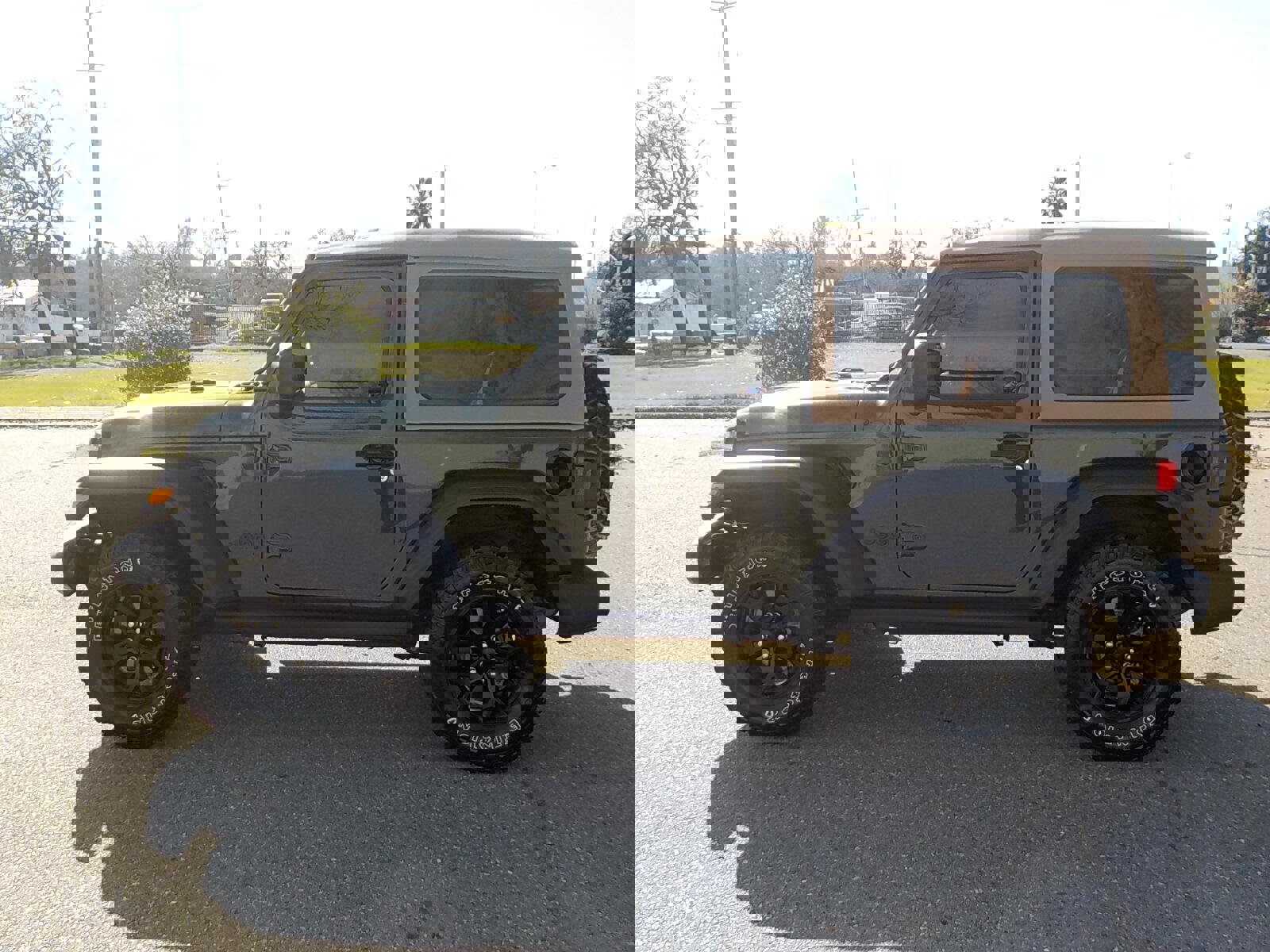 Used 2020 Jeep Wrangler Sport image 8