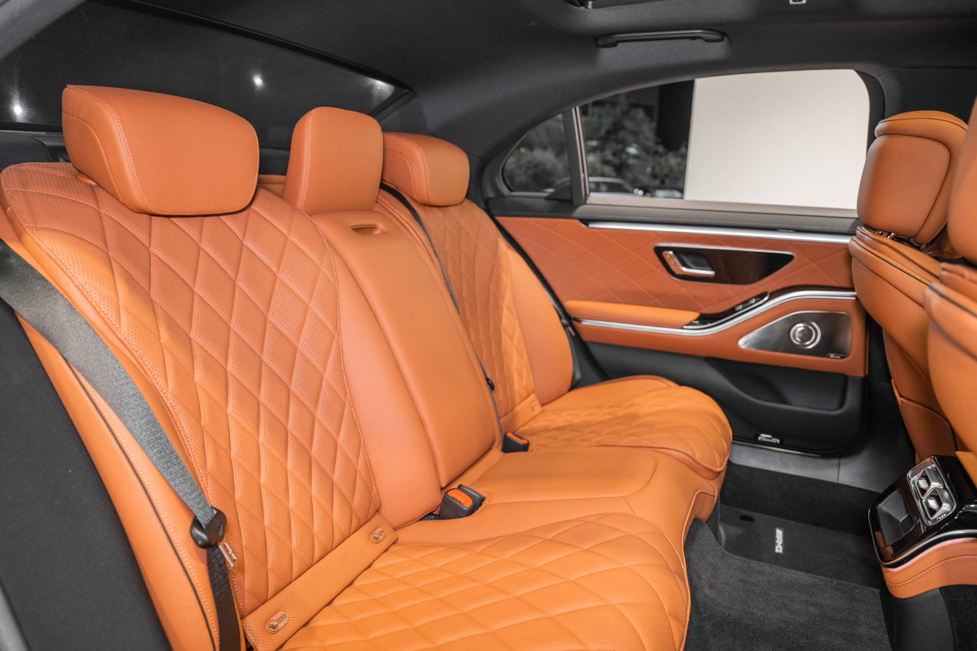 Used 2025 Mercedes-Benz S 580 4MATIC Sedan image 25