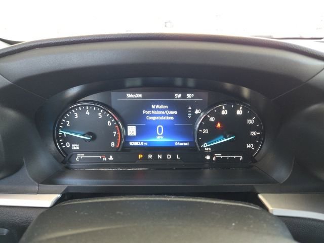Used 2022 Ford Explorer XLT AWD/4WD image 16