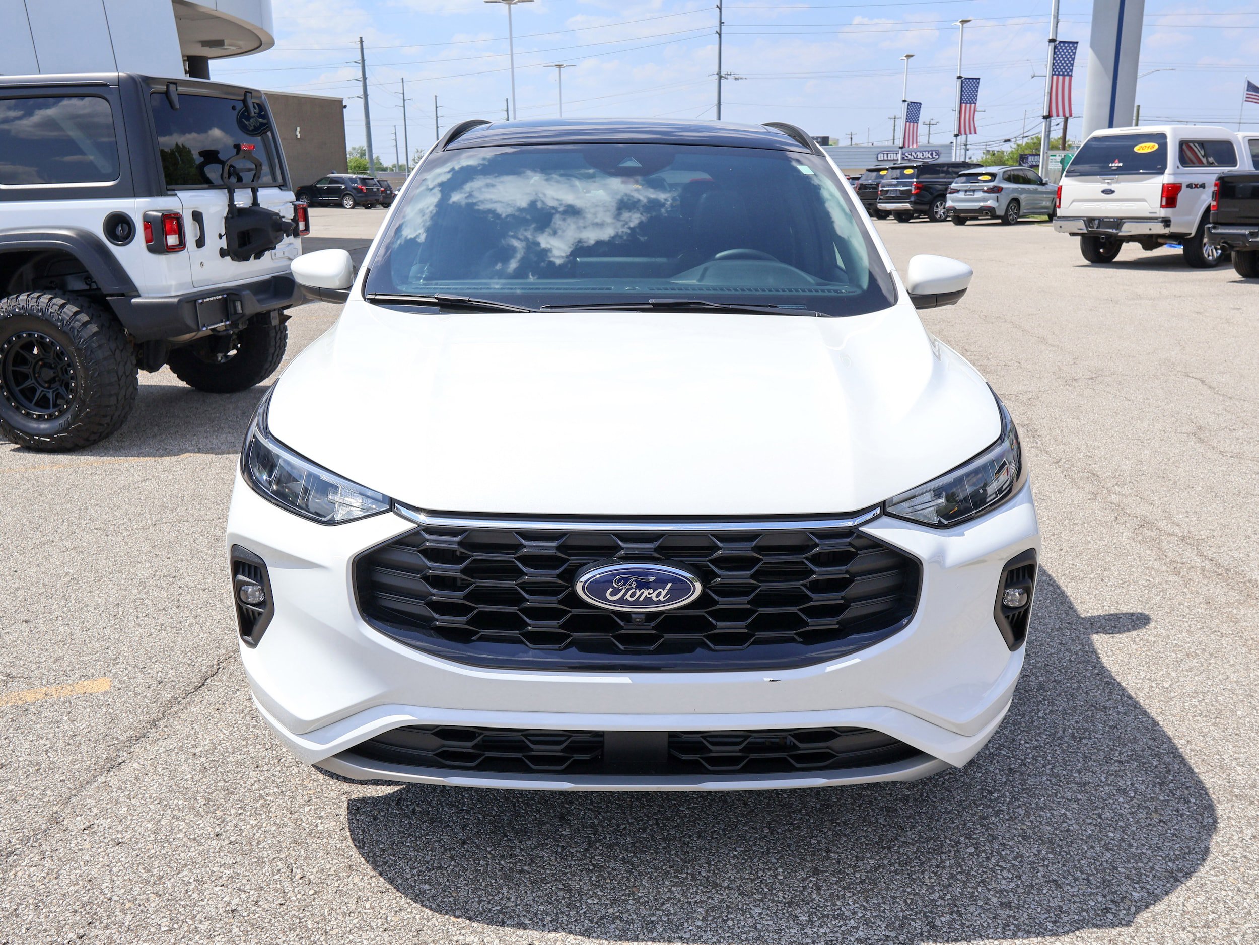 Used 2024 Ford Escape ST-Line Select w/ Tech Pack #2 AWD/4WD image 8
