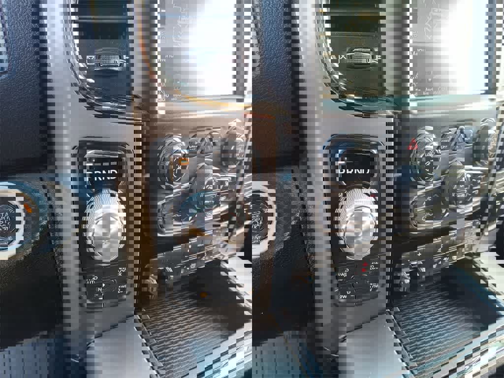 Used 2014 RAM 1500 Sport w/ Sport Premium Group image 20