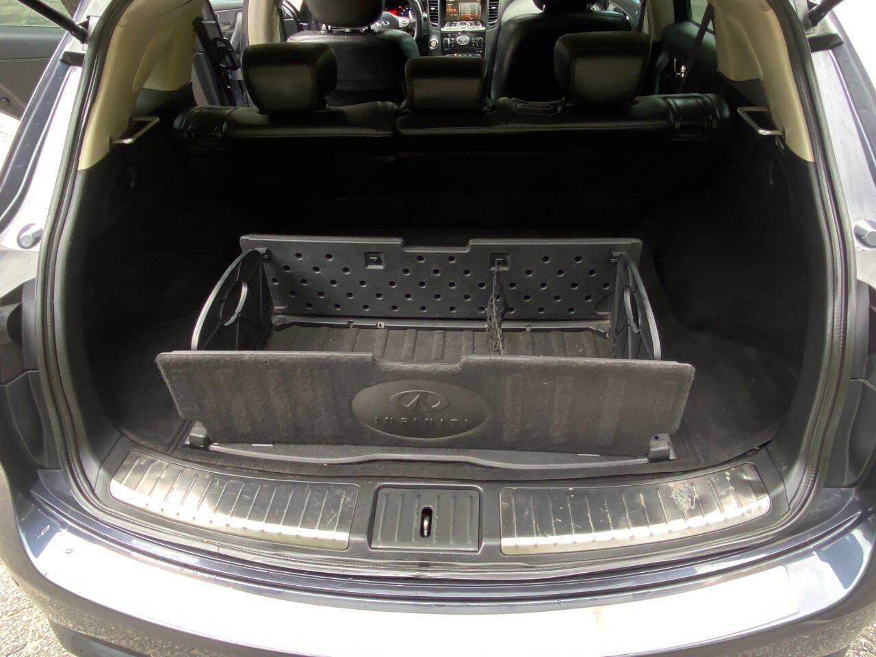 Used 2009 INFINITI FX35 AWD w/ Navigation Pkg image 47