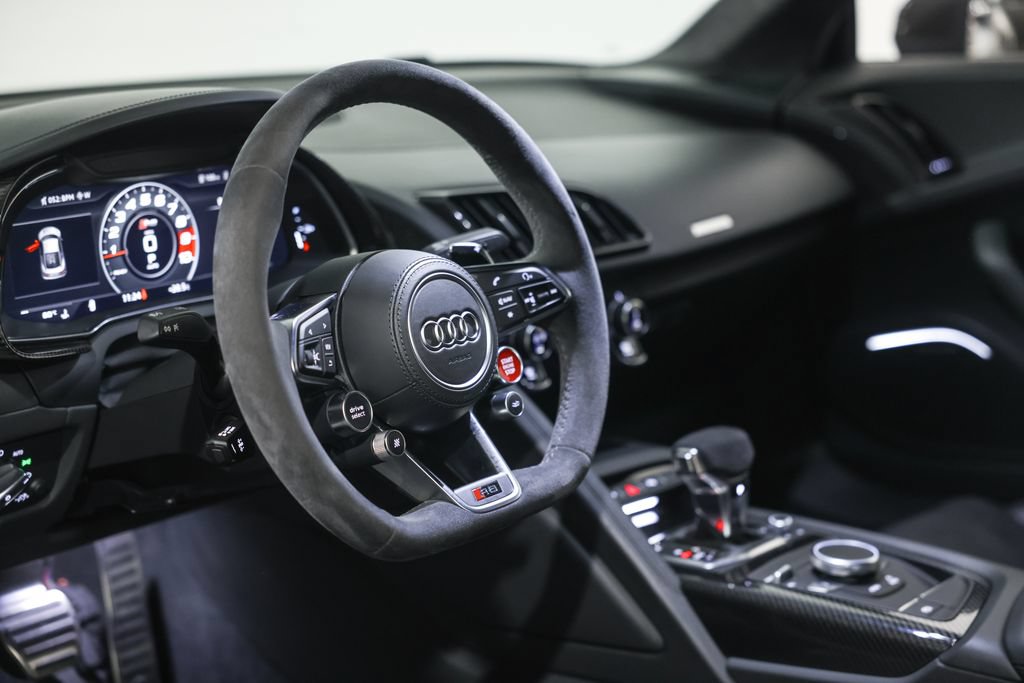 Used 2021 Audi R8 V10 performance w/ Full Leather Package AWD/4WD image 27