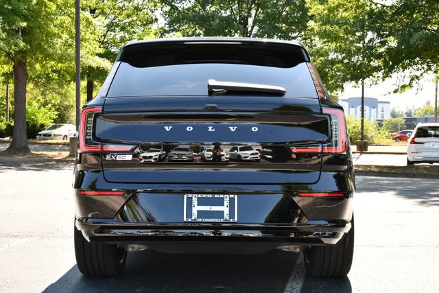 Certified 2025 Volvo EX90 Ultra AWD/4WD image 6