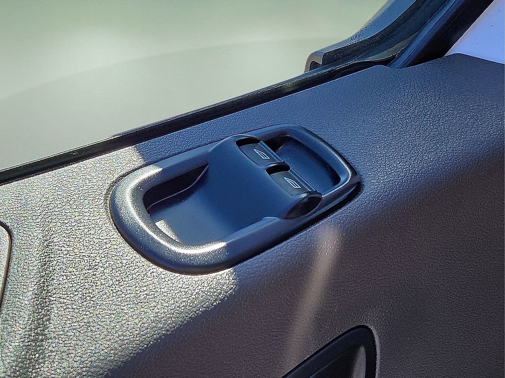 Used 2023 Ford Transit 350 XLT image 22