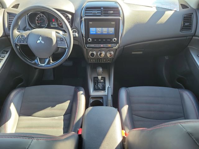 Used 2024 Mitsubishi Outlander Sport SE image 13