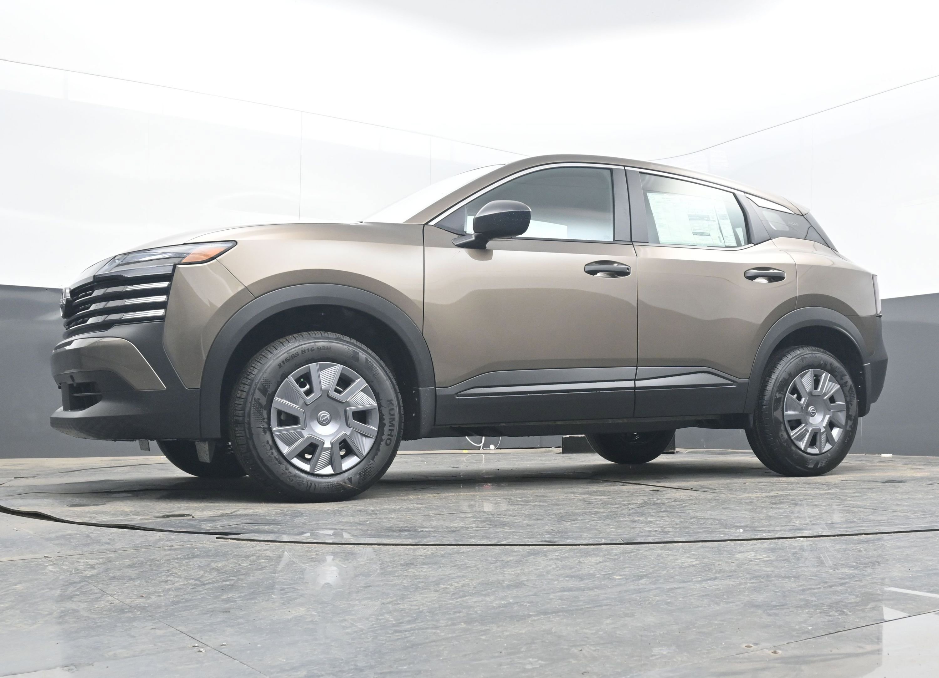 New 2026 Nissan Kicks S image 24