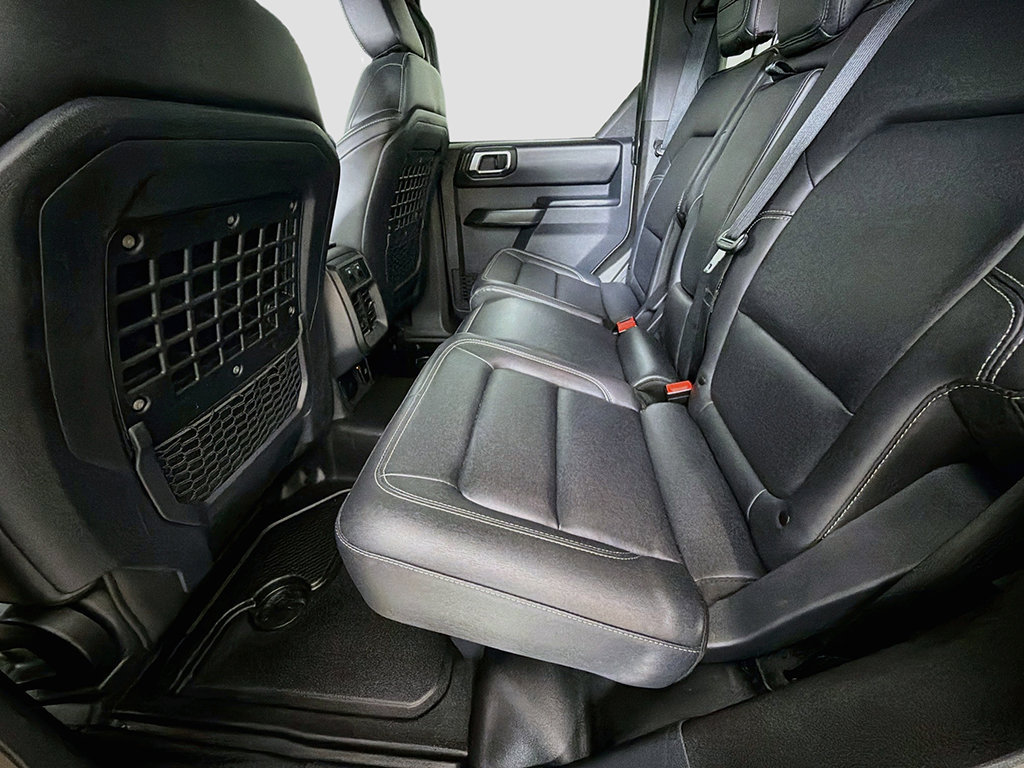 Used 2025 Ford Bronco Badlands AWD/4WD image 25