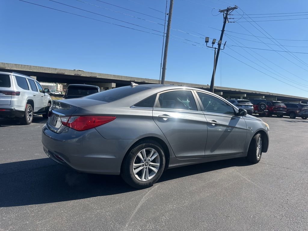 Used 2013 Hyundai Sonata GLS w/ Popular Equipment Pkg FWD image 5