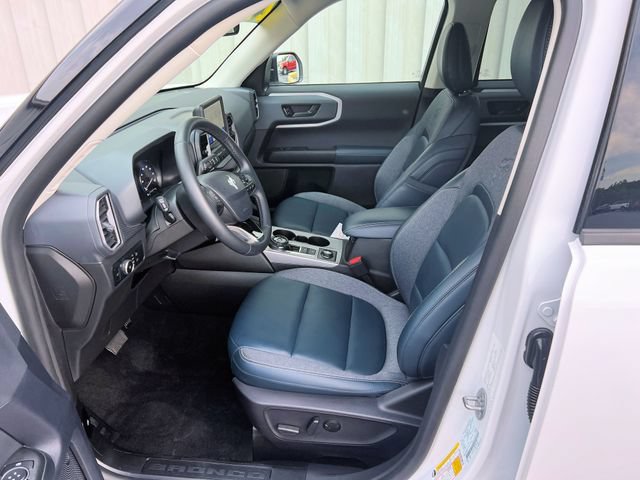 Used 2024 Ford Bronco Sport Outer Banks AWD/4WD image 12