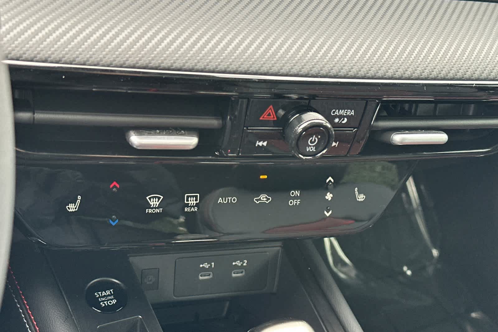 New 2026 Nissan Kicks SR AWD/4WD image 20