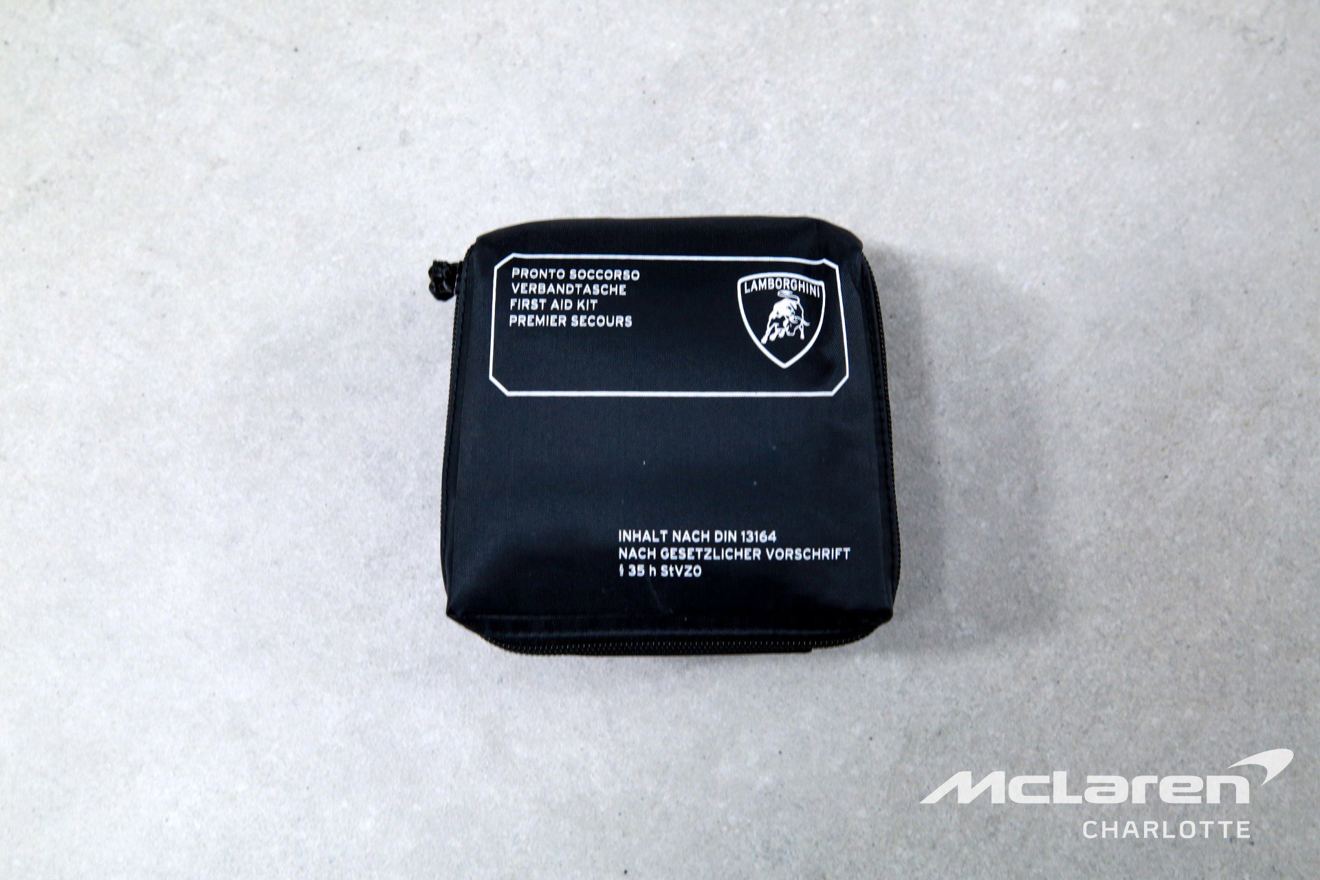 Used 2020 Lamborghini Urus image 32