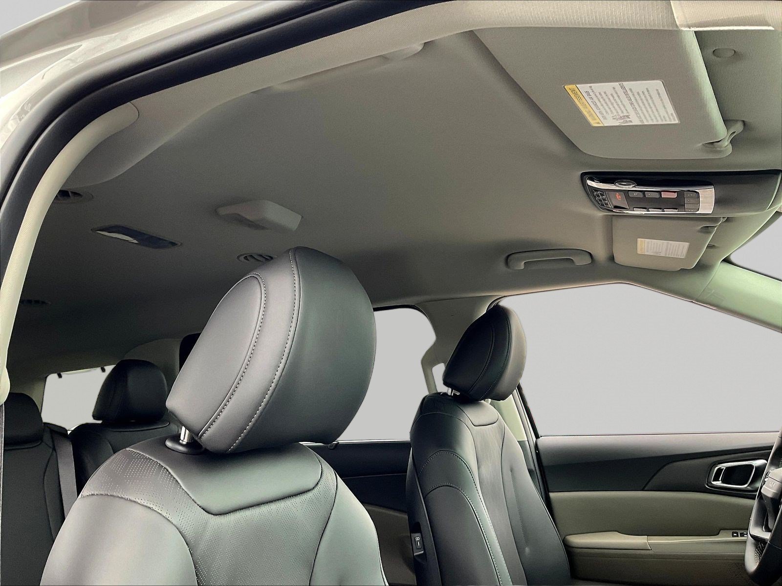 New 2027 Kia Carnival EX FWD image 13