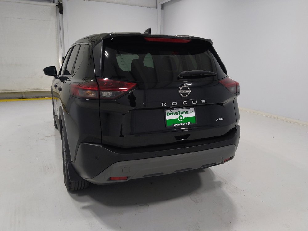 Used 2023 Nissan Rogue S image 6