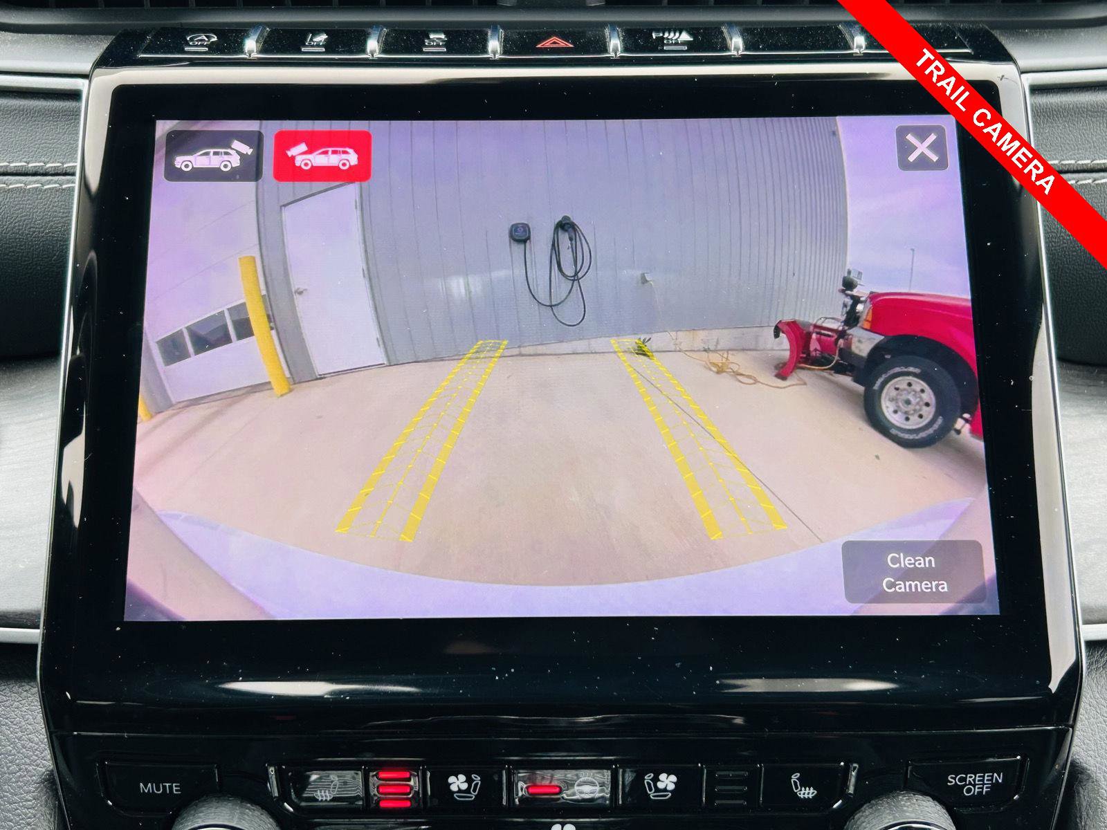 Used 2022 Jeep Grand Cherokee L Limited w/ Luxury Tech Group II image 14