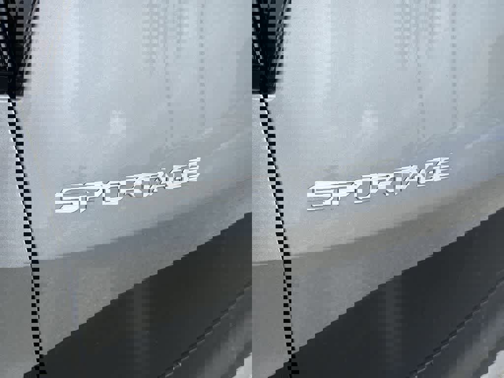 Certified 2023 Kia Sportage LX AWD/4WD image 11