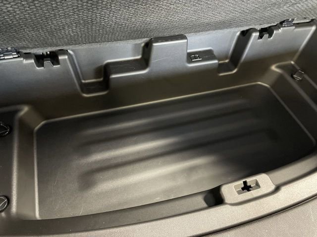 Used 2021 Buick Enclave Premium w/ Sun and Sites Package image 26