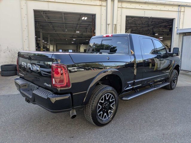 Used 2026 RAM 2500 Limited AWD/4WD image 3