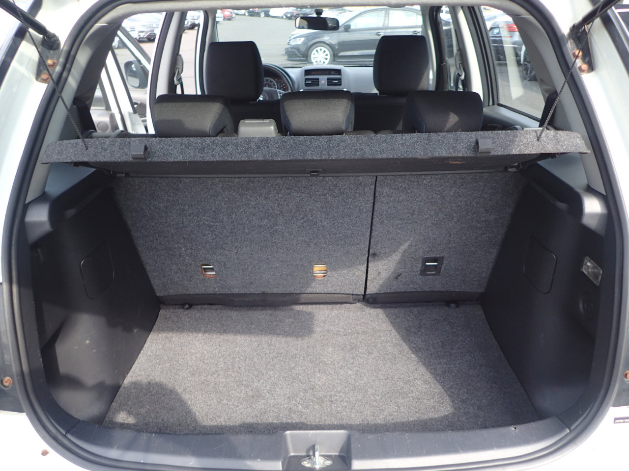 Used 2008 Suzuki SX4 AWD Hatchback image 11