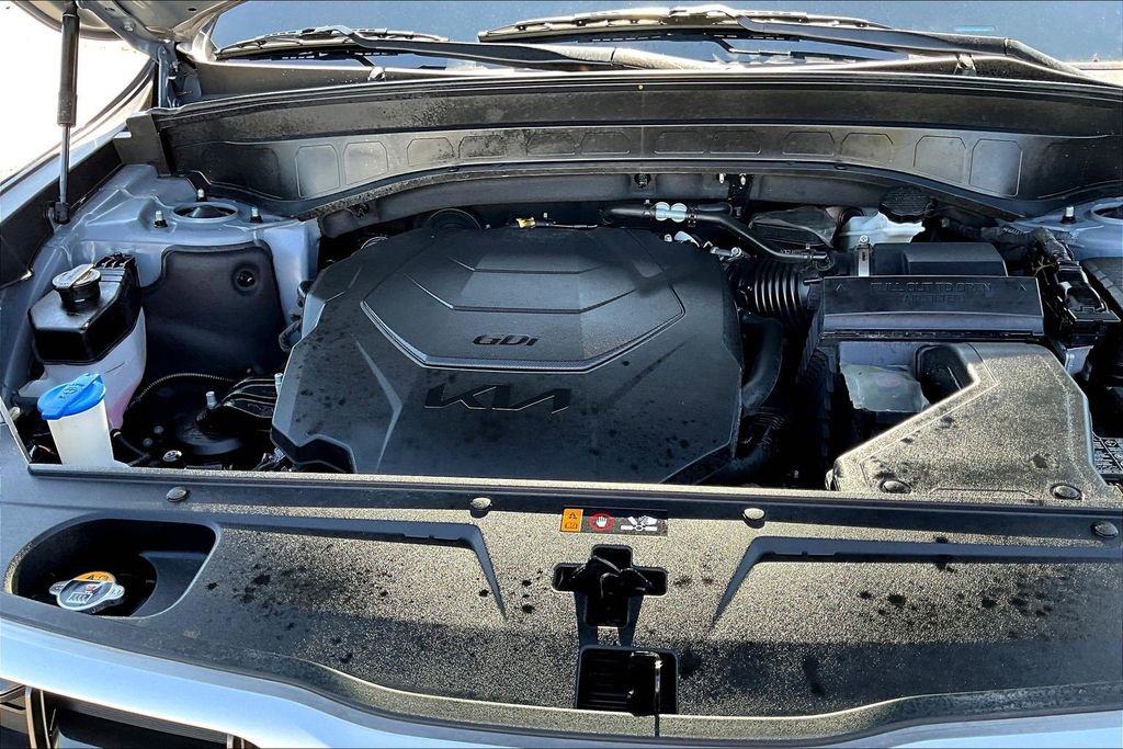 Used 2025 Kia Telluride S image 9